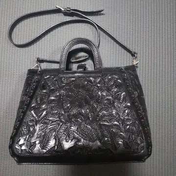 [ 새상품급 ] 카빙트라이브스 레어 한정판 백 2way