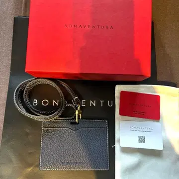 [ 미사용 새상품 ] BONAVENTURA 네이비 가죽 카드 케이스