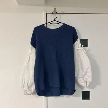 미사용 sorafuku 벌룬 슬리브 니트탑 네이비 긴팔 셔츠