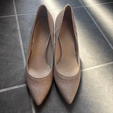 LE TALON 7cm 글리터 플레인 펌프스