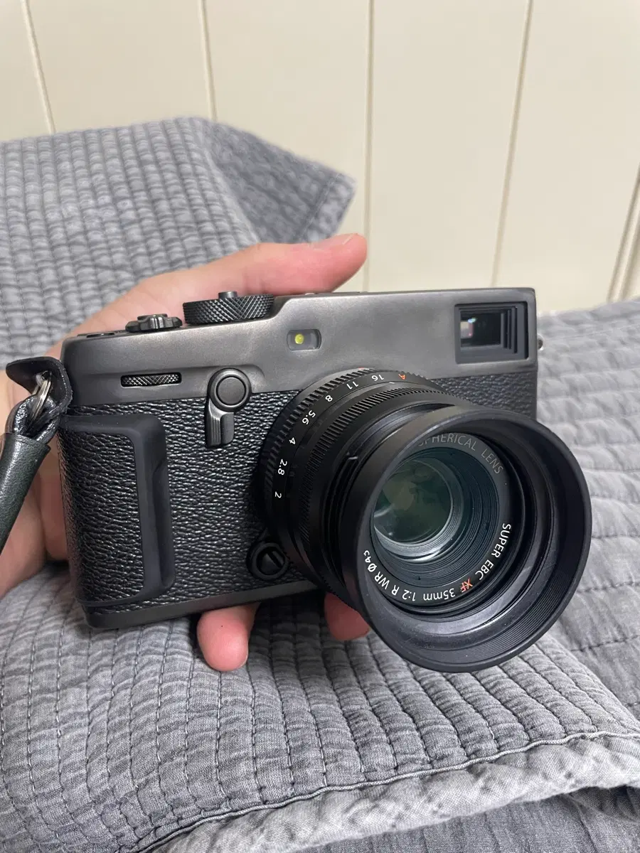 xpro3 듀라블랙 렌즈미포함 상태굿 다음주내로 안팔릴시 그냥 판매중지 합니다
