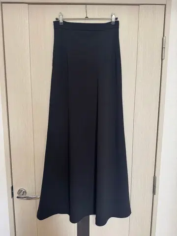 CLANE FLOW MERMAID SKIRT 블랙 1