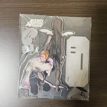 ALIEN STAGE 아크릴 스탠드 에이리언 스테이지 현아 루카