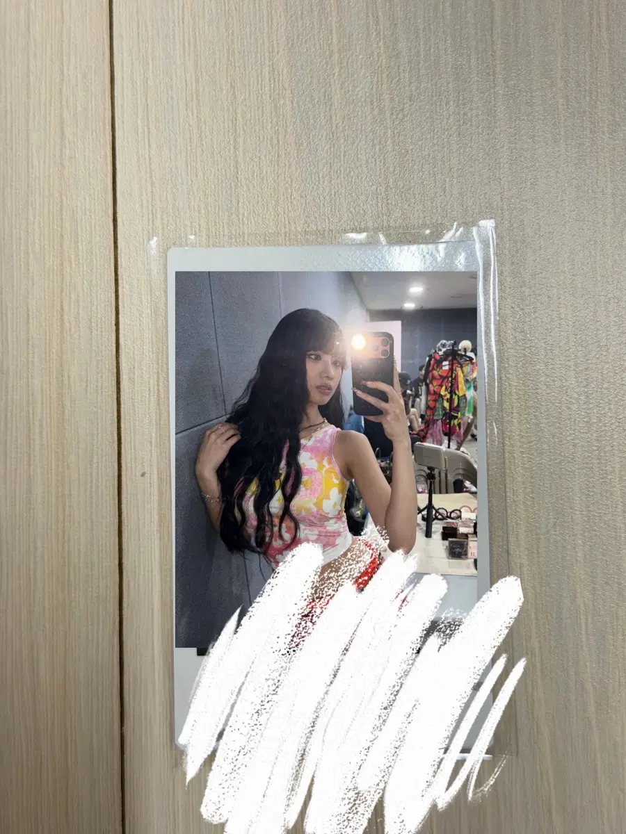 키스오브라이프 나띠 싸인 폴라로이드