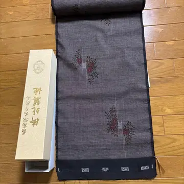 블랙과 보라색 꽃무늬 기모노 옷감 실크 미사용 박스 포함