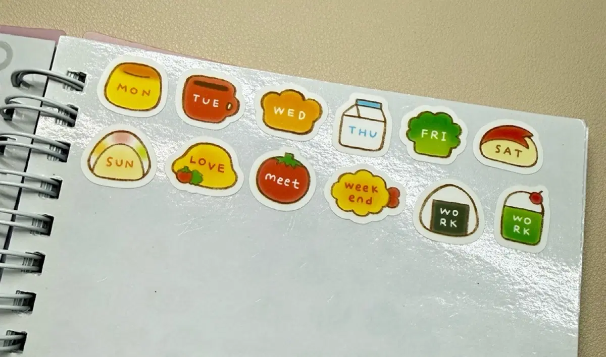 끼니디자인 손그림끼니 요일 키스컷