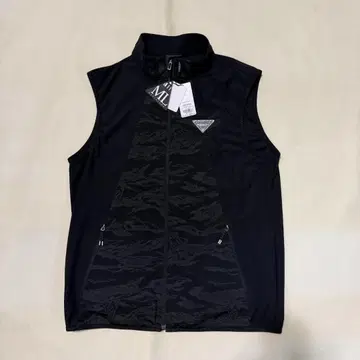 26ss 정품 새상품 MARK&LONA 마크앤로나 스탠드 카라 베스트