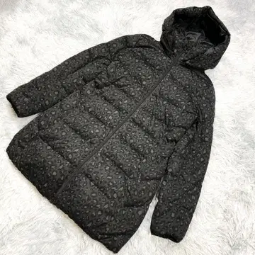 UNIQLO 유니클로 다운 자켓 후드 탈부착 가능 레오파드 무늬 M 사이즈