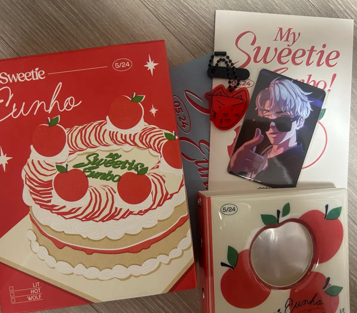 플레이브 은호 생일키트
