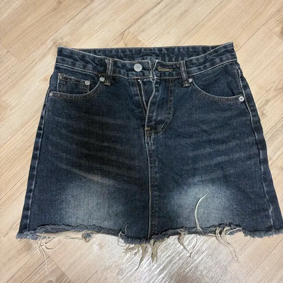 청 데님 컷팅 스커트