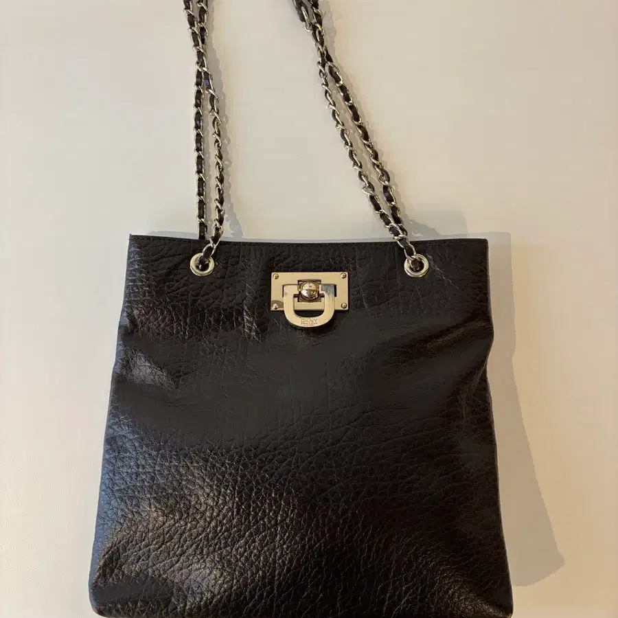dkny 체인 숄더백