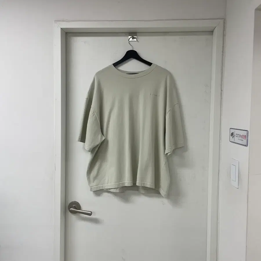 어콜드월 반팔 티셔츠 XL