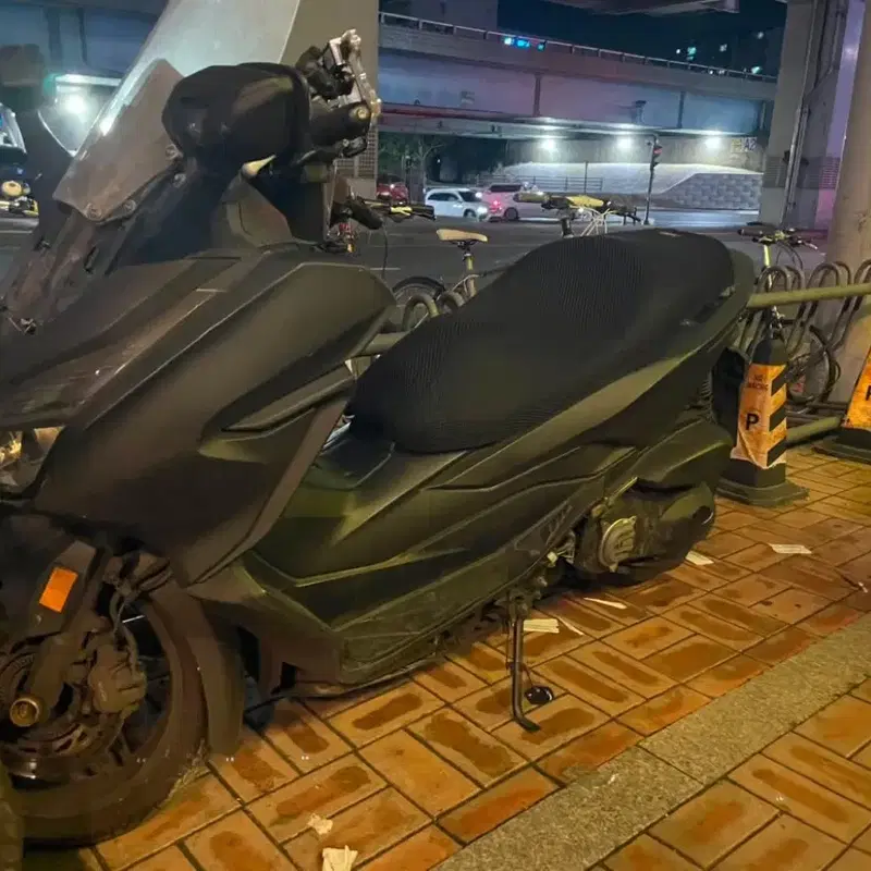 포르자300 20년식 4만키로