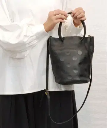 미사용 새상품 perche 페르케 천연 가죽 버킷 2WAY 토트백