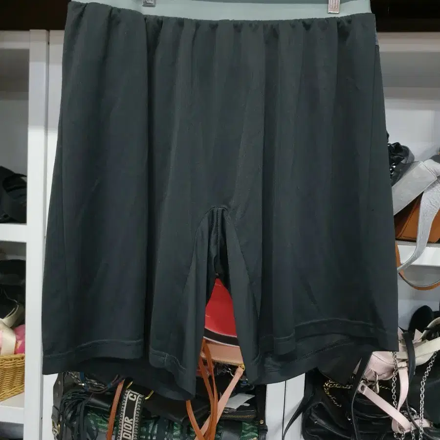 아디다스 반바지 XL 주머니없음