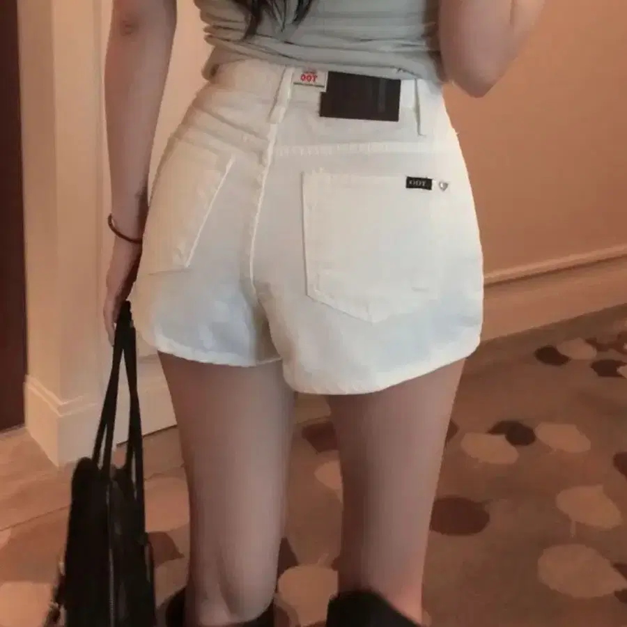 에이블리 히프나틱 데시벨 코튼 숏팬츠 s