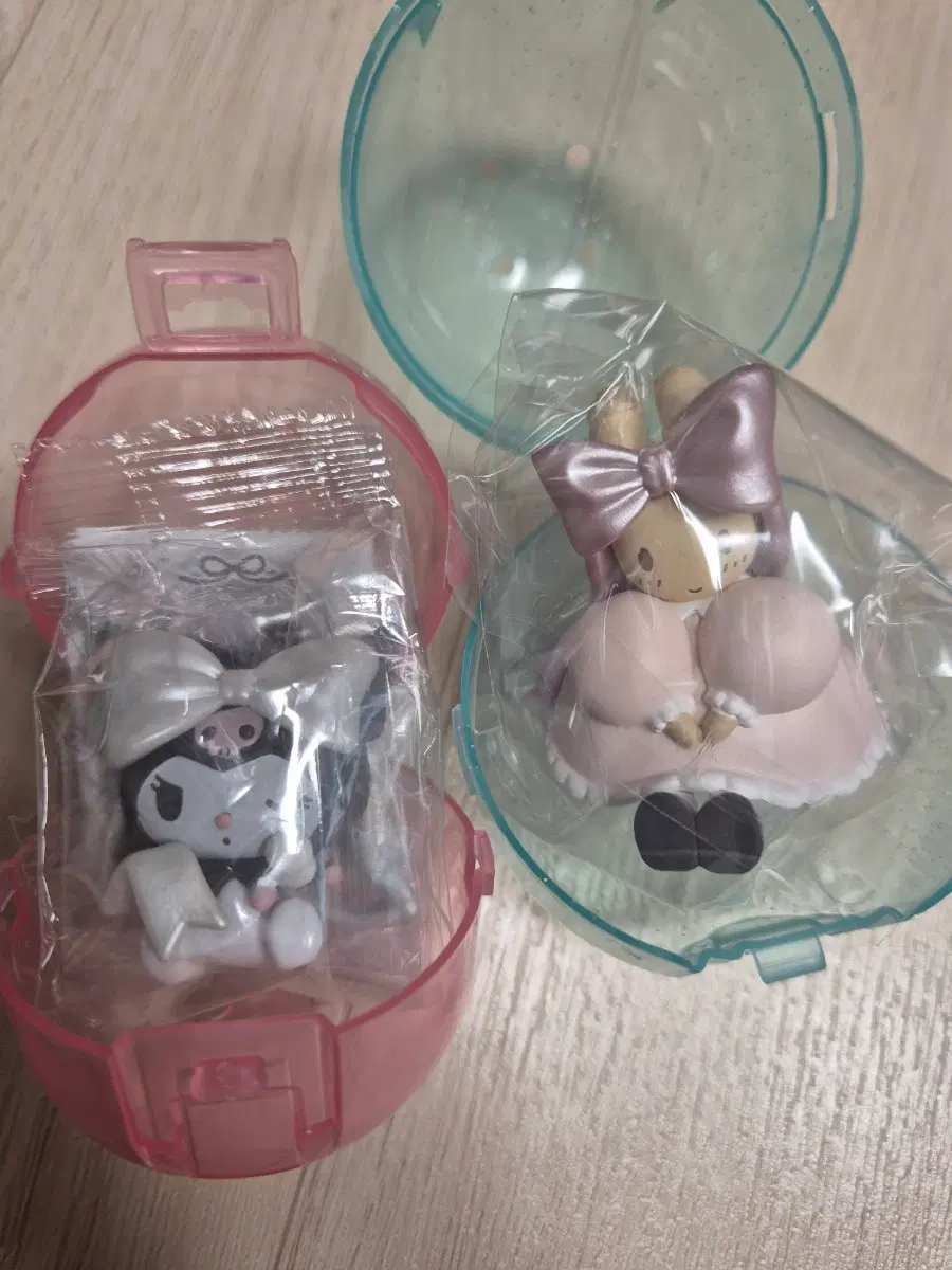 새제품 산리오리본가챠