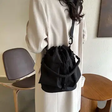 숄더백 토트백 숄더 사선 블랙 블랙
