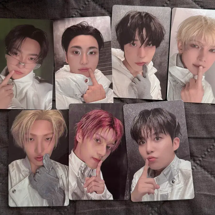 에이티즈 응원봉 라이티니3 포토카드