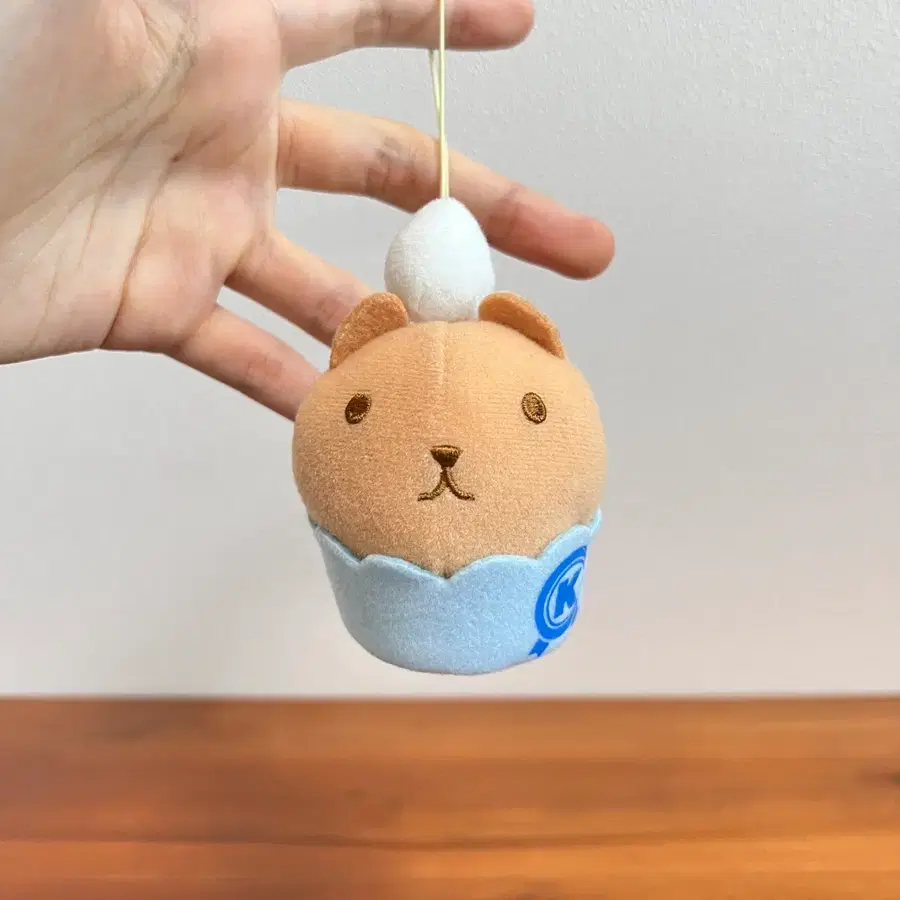 카피바라상 컵케이크 키링 인형