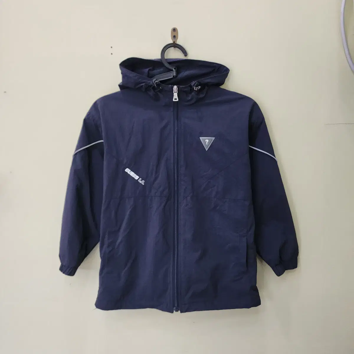 [130] GUESS 후드 점퍼 네이비