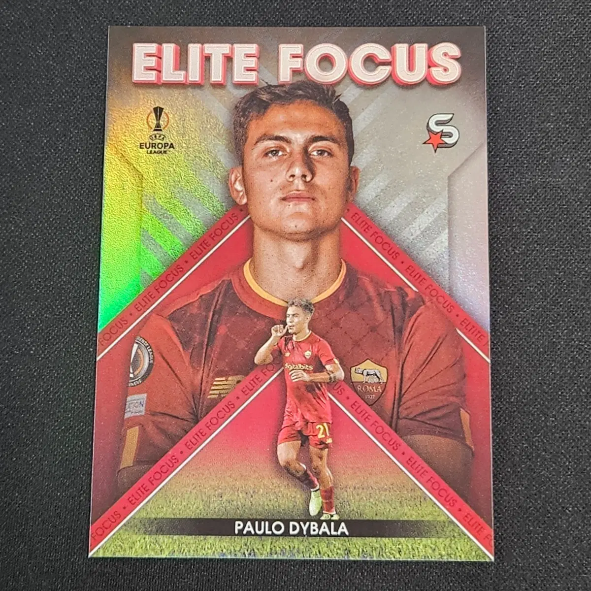 Topps 슈퍼스타즈 엘리트 포커스 파울로 디발라 인서트