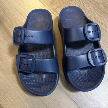 TELIC 더블 벨트 샌들 네이비 슬라이드 샌들