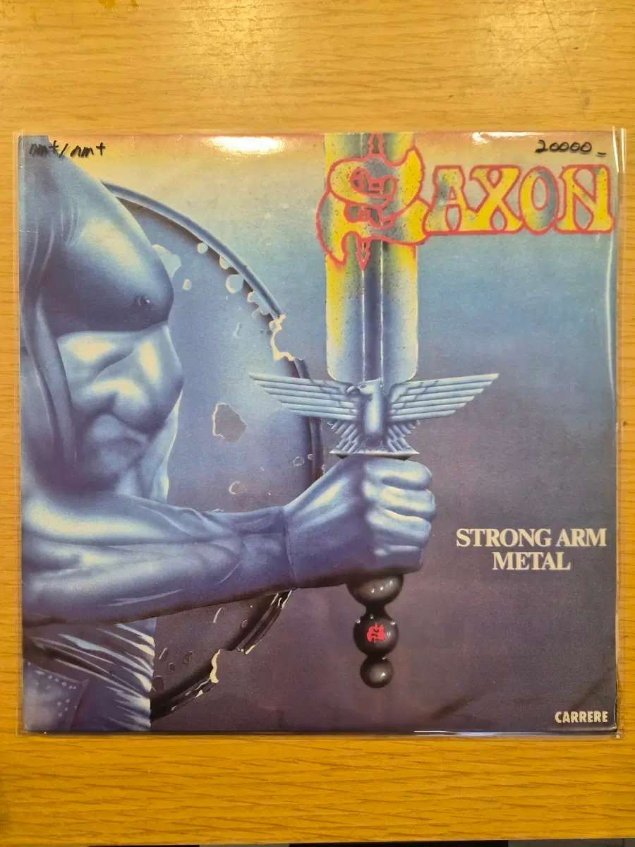 Saxon lp