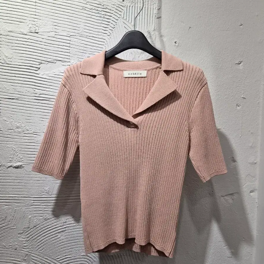 오떼뜨 카라 브이넥 골지 니트
