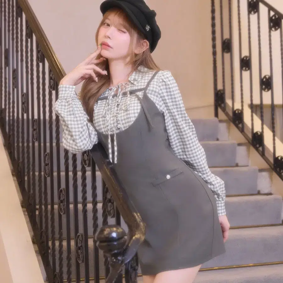 미셸마카롱 체크 프릴 셔츠 점퍼스커트 셋업