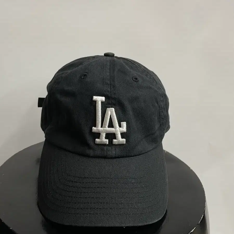 [FREE] 47브랜드 MLB LA 다저스 클린업 코튼 볼캡 블랙 2.0
