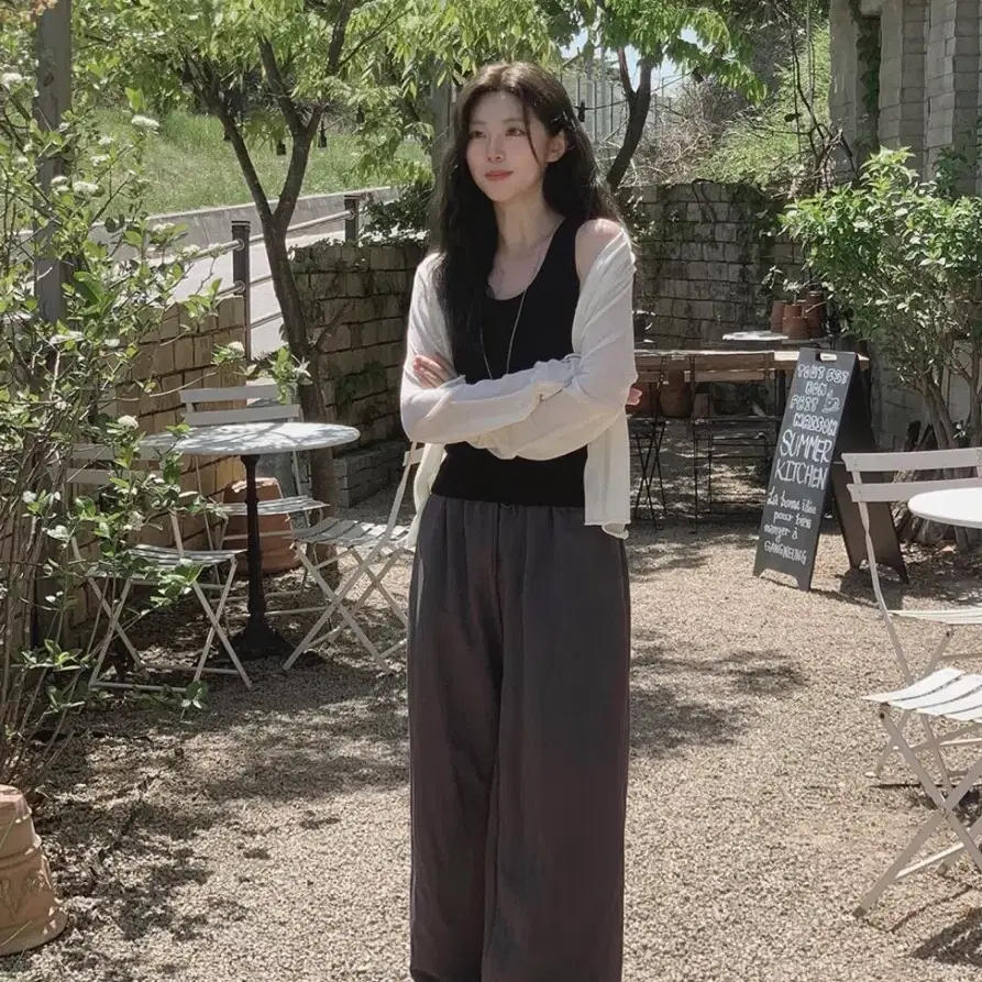 [새상품] 슬로우앤드 made. 에어러쿨 라이트핏 밴딩팬츠 차콜 베이직