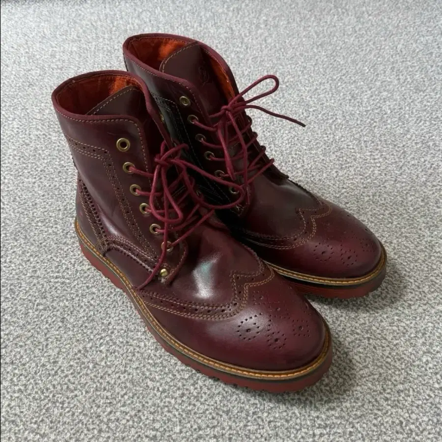 Danner 대너 메달리온 부츠 버건디 260
