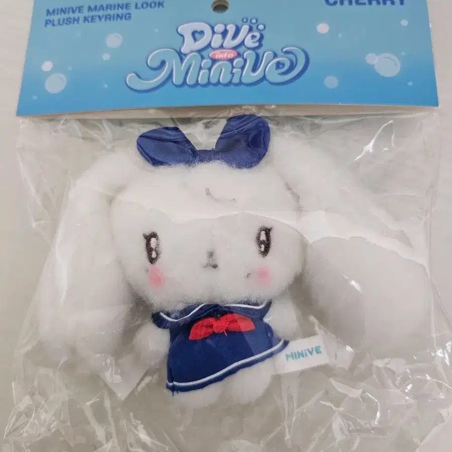 아이브 미니브 ive minive 마린록 플러시 키링 체리 장원영