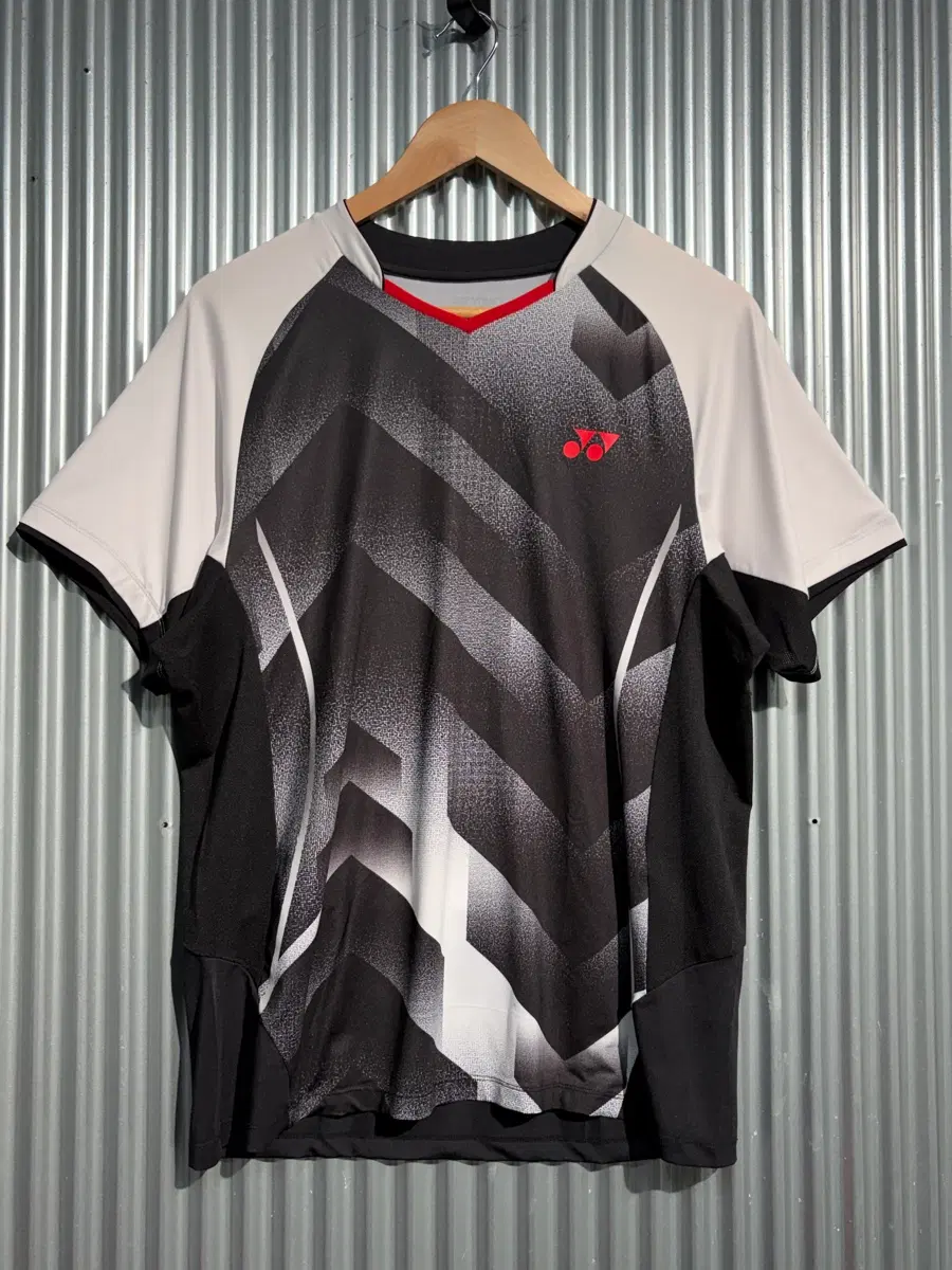 [100] 요넥스 YONEX 배드민턴 경기복 반팔 티셔츠 블랙 2.5