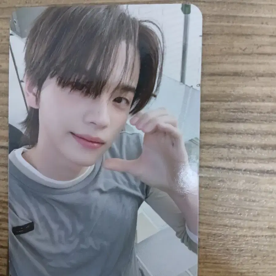 투어스 신유 포카