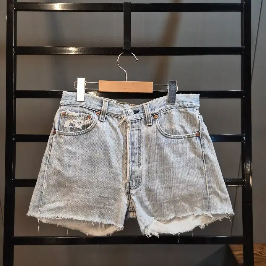 [W28] 리바이스 Levi's 501 컷오프 데님 숏팬츠 연청 2.5