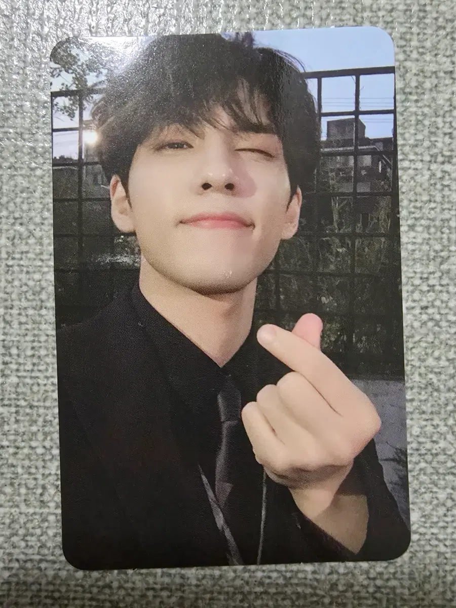 데이식스 원필 포카