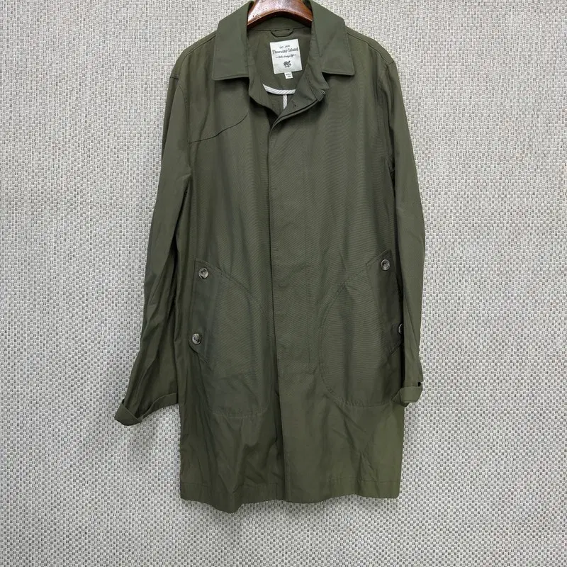 써스데이아일랜드 코트 L H03208
