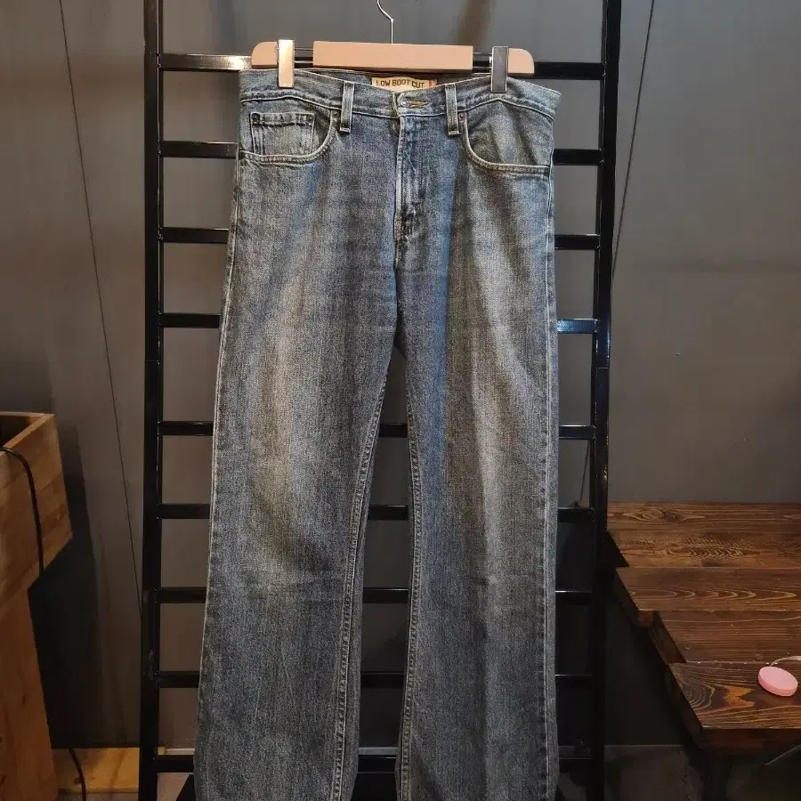 [W32] 리바이스 Levi's 527 로우 부츠컷 데님 팬츠 청바지 9.9
