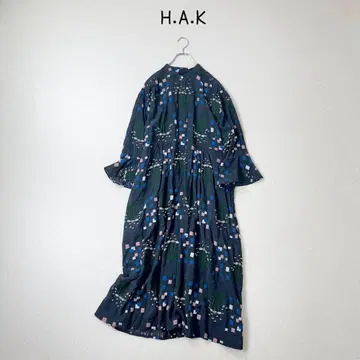 H.A.K 아자미 스퀘어 파피리오 컷 자카드 원피스