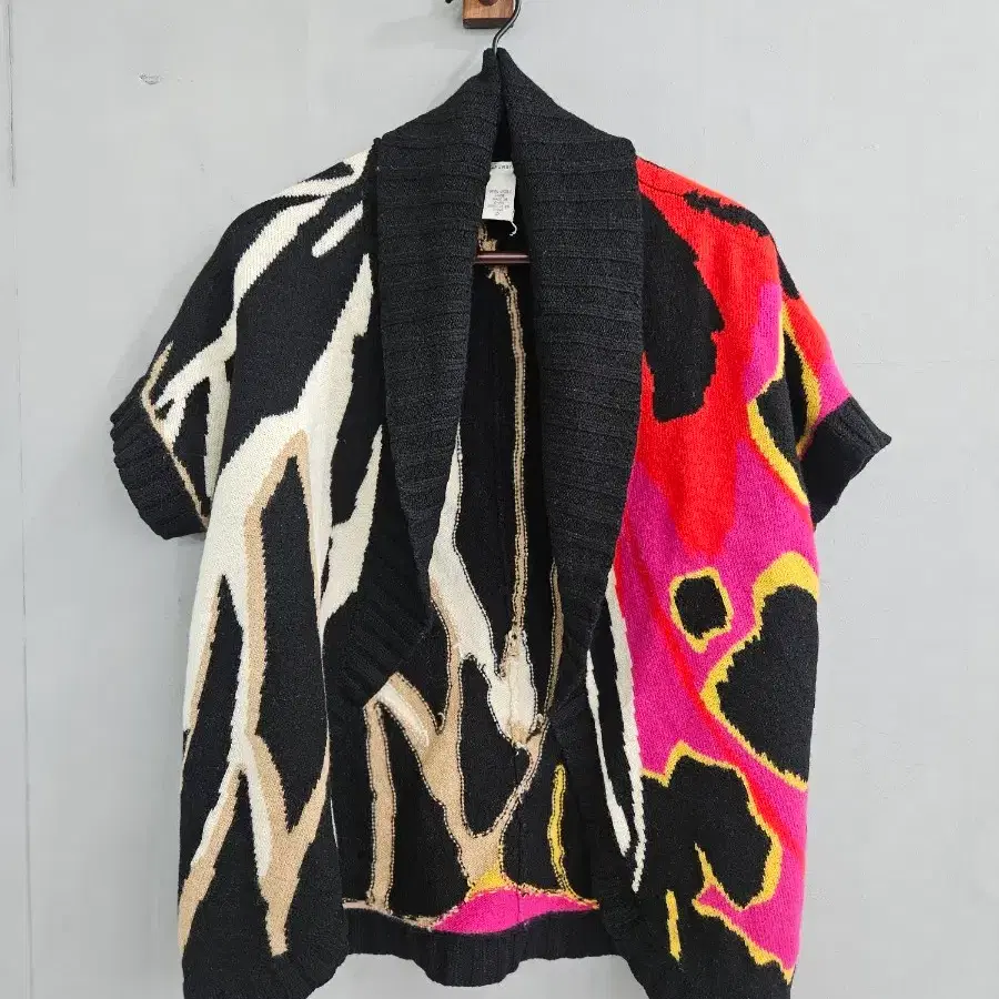 DIANE VON FURSTENBERG 패턴 니트 가디건