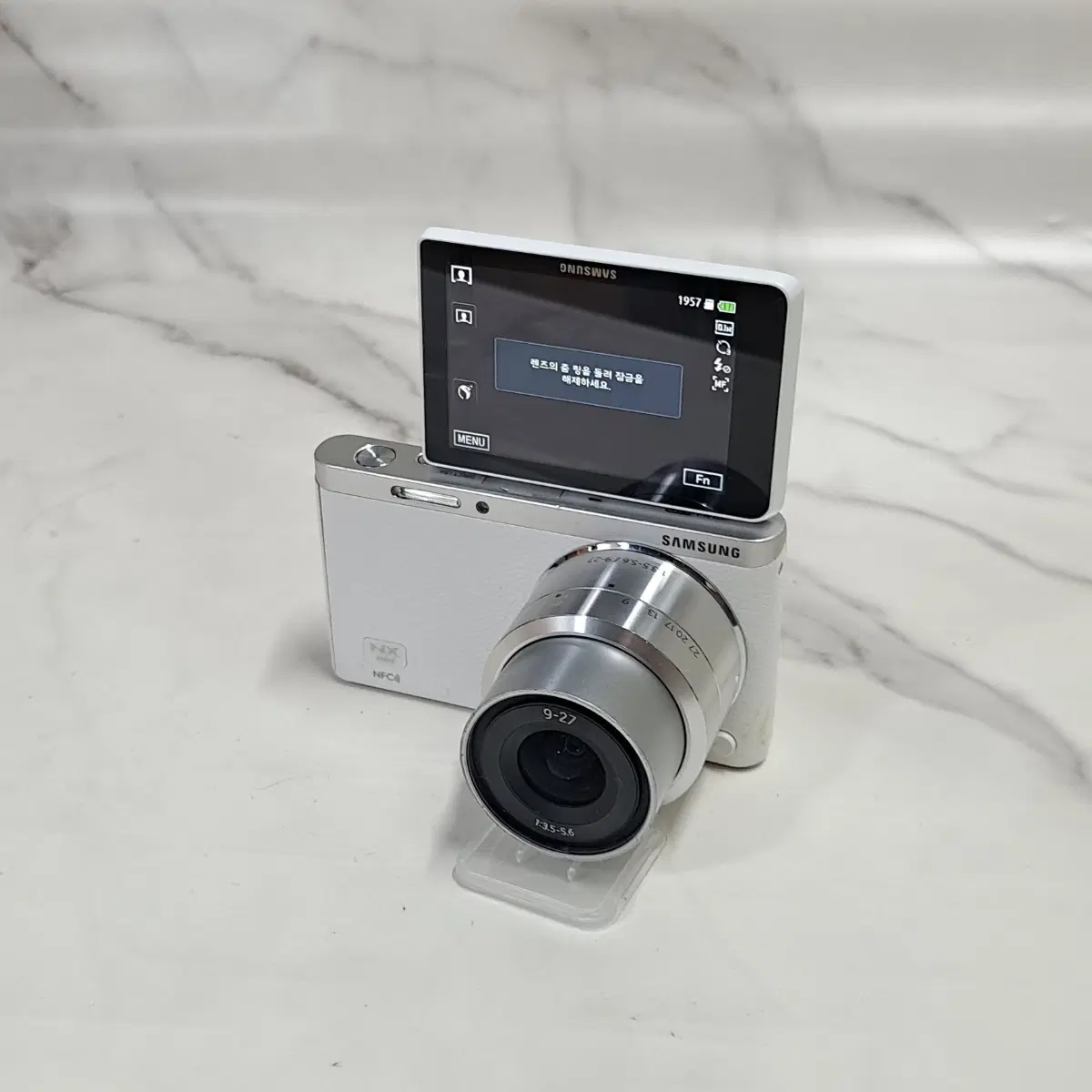 상태좋은 미러팝 삼성 NX mini / 9-27mm 렌즈