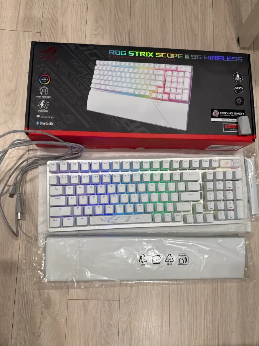 아수스 Rog strix Scope II 96 게이밍키보드 ( Snow 축)