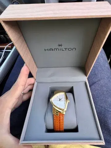 컨디션 최상 HAMILTON 벤츄라 60주년 모델 H24301511 2년 보증 포함