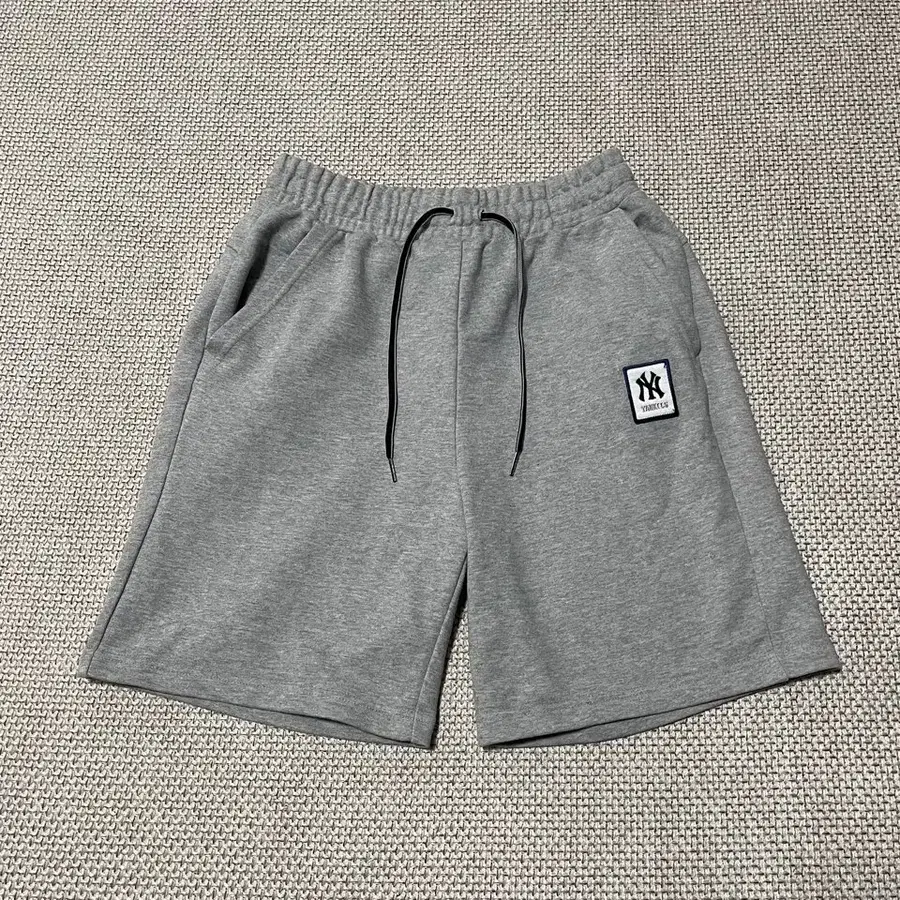 29 MLB 뉴욕양키즈 반바지 하의 B.7895