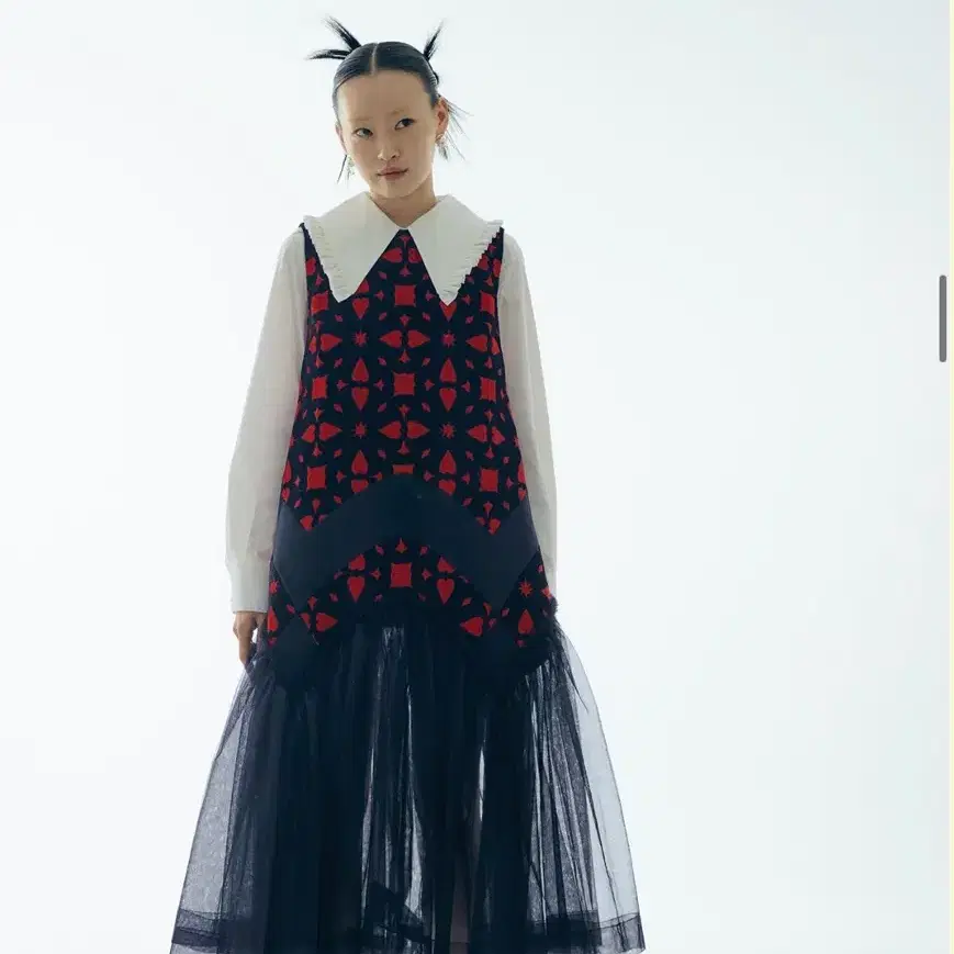 민주킴 edward christmas arch long dress 21fw