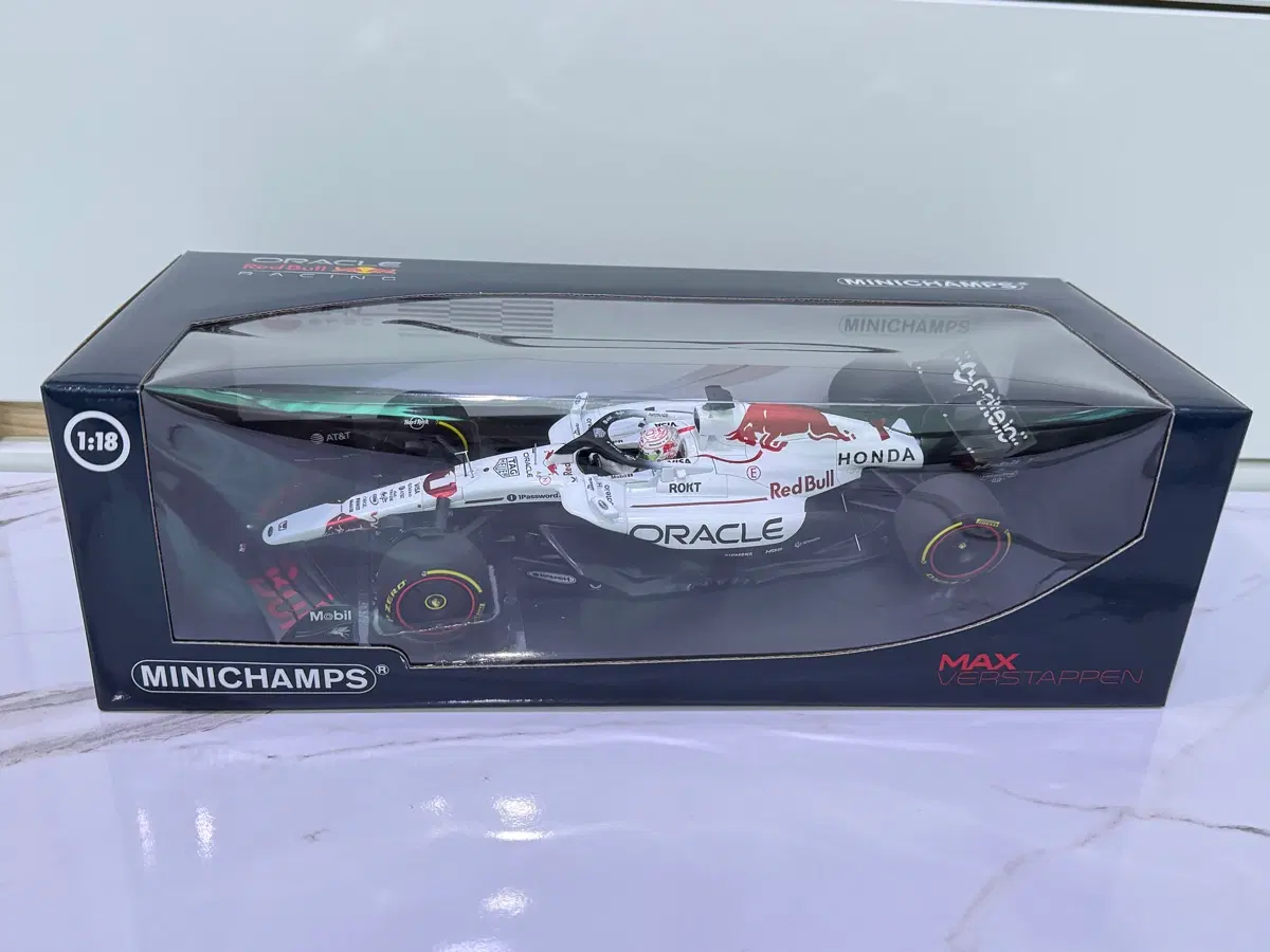 미니챔프 1:18 레드불 레이싱 f1 다이캐스트 모형 rb21 일본 gp 막스 베르스타펜