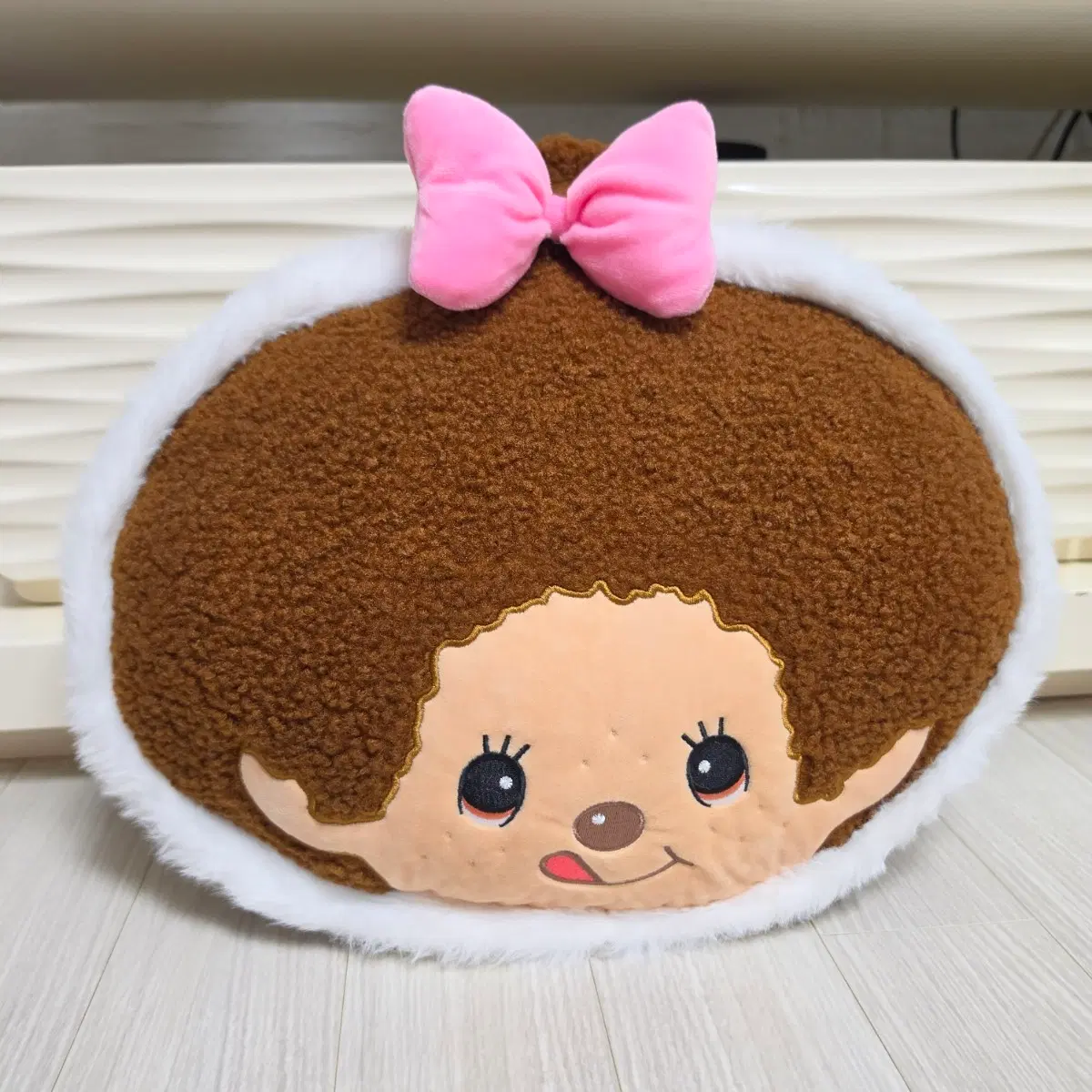 택포)몬치치 얼굴 인형 쿠션 리본 몬치치 택o 몬치치 인형 쿠션 판매