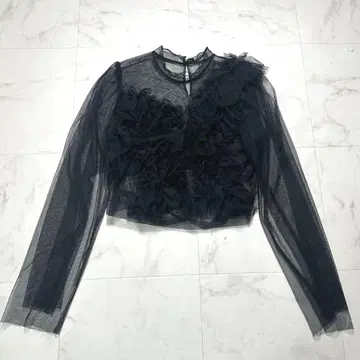 COCODEAL 코코딜 아시메 프릴 튤 블라우스 24SS